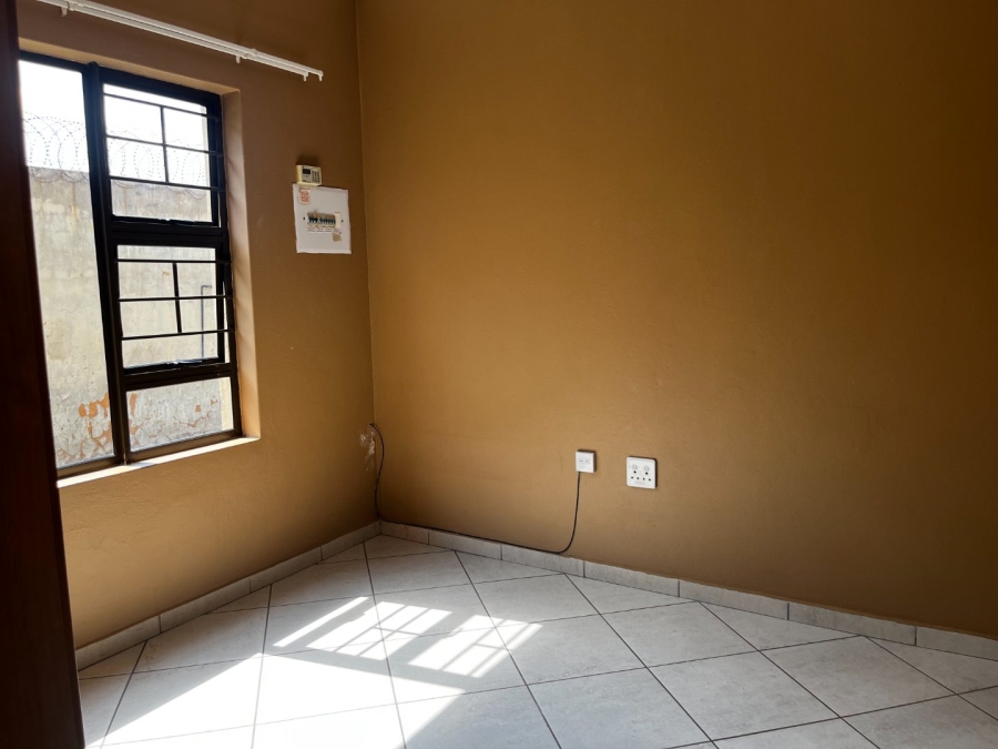 2 Bedroom Property for Sale in Brits North West